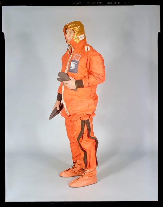 14,000 Photos of Army Uniforms and Rations from the 70s and 80s