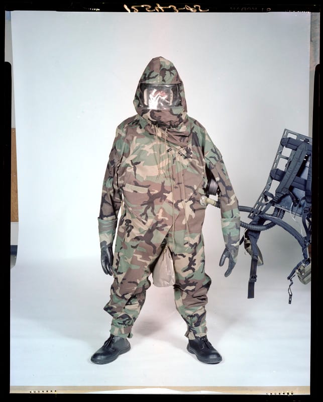 14,000 Photos of Army Uniforms and Rations from the 70s and 80s